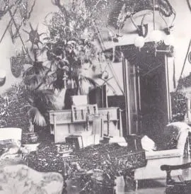 The Great Hall in 1904. The Clowes family were great collectors of taxidermy